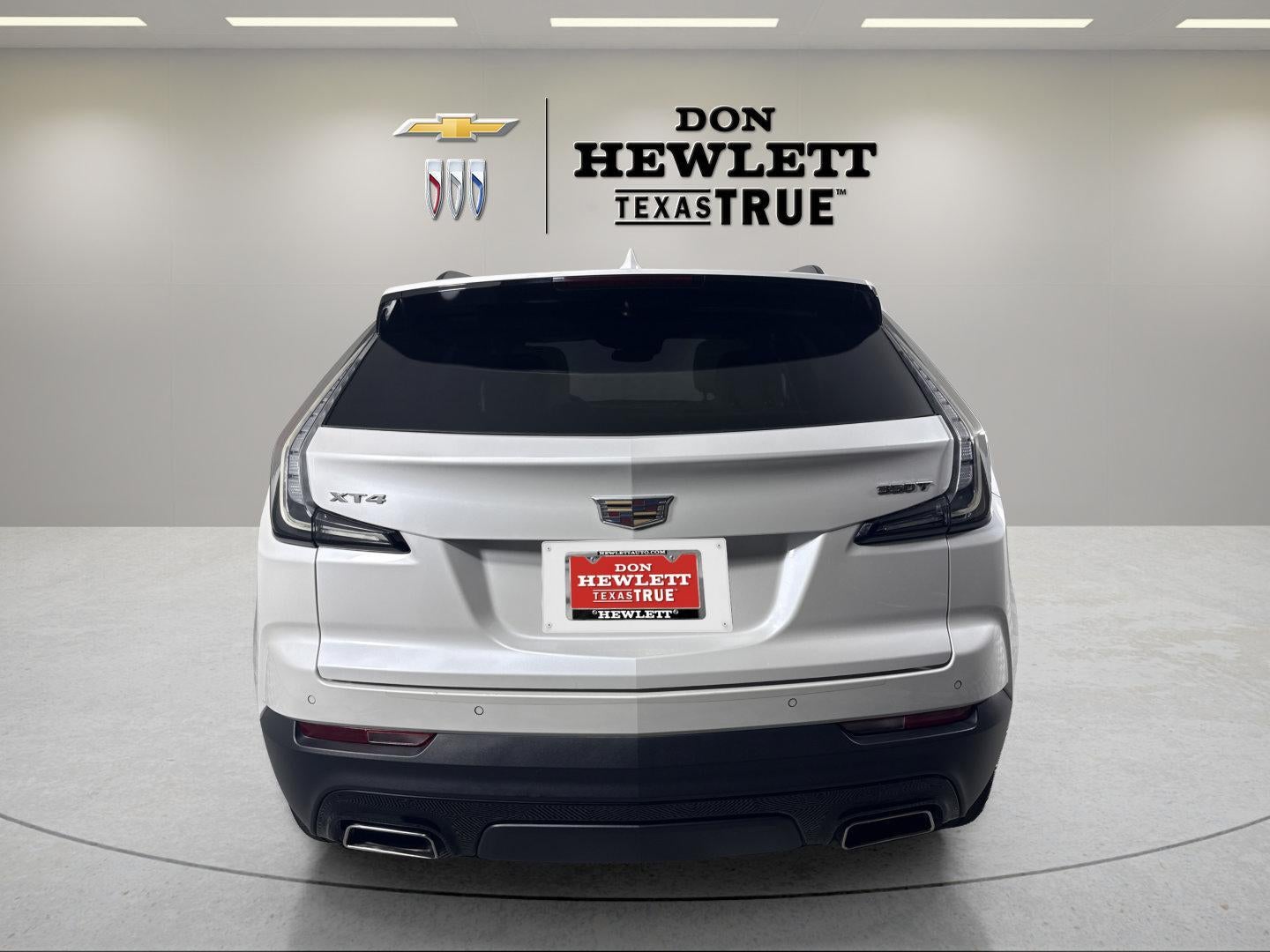 2023 Cadillac XT4 FWD Sport