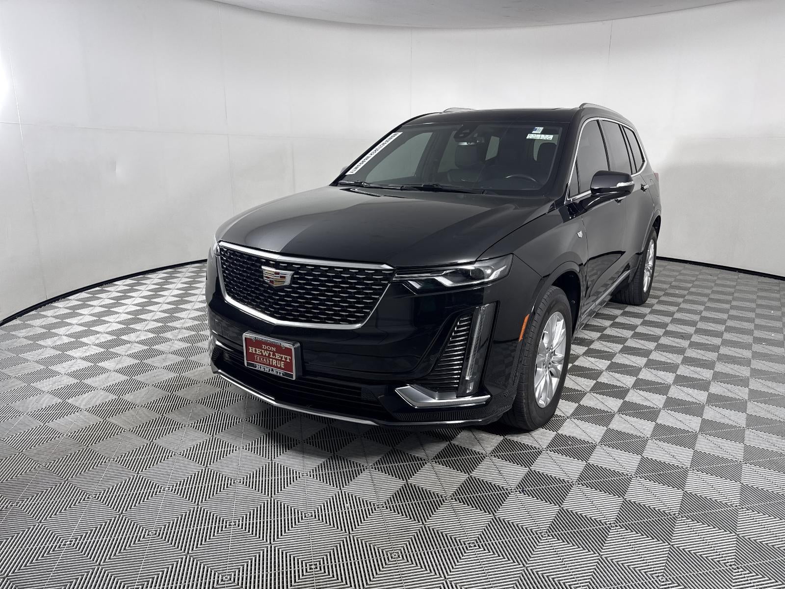 2025 Cadillac XT6 Luxury