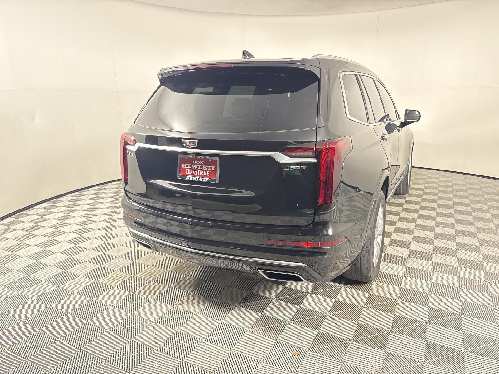 2025 Cadillac XT6 Luxury