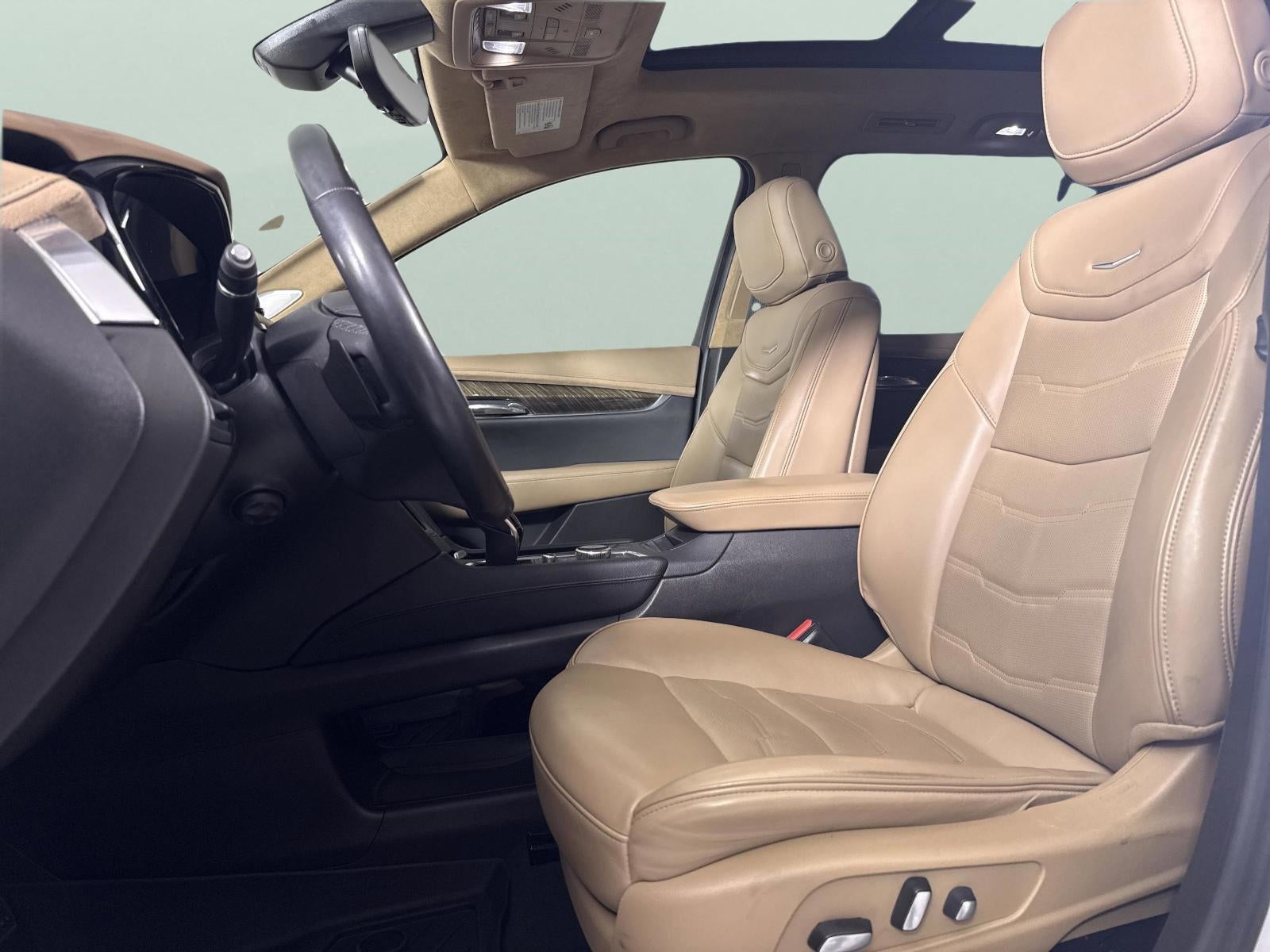 2022 Cadillac XT6 Premium Luxury