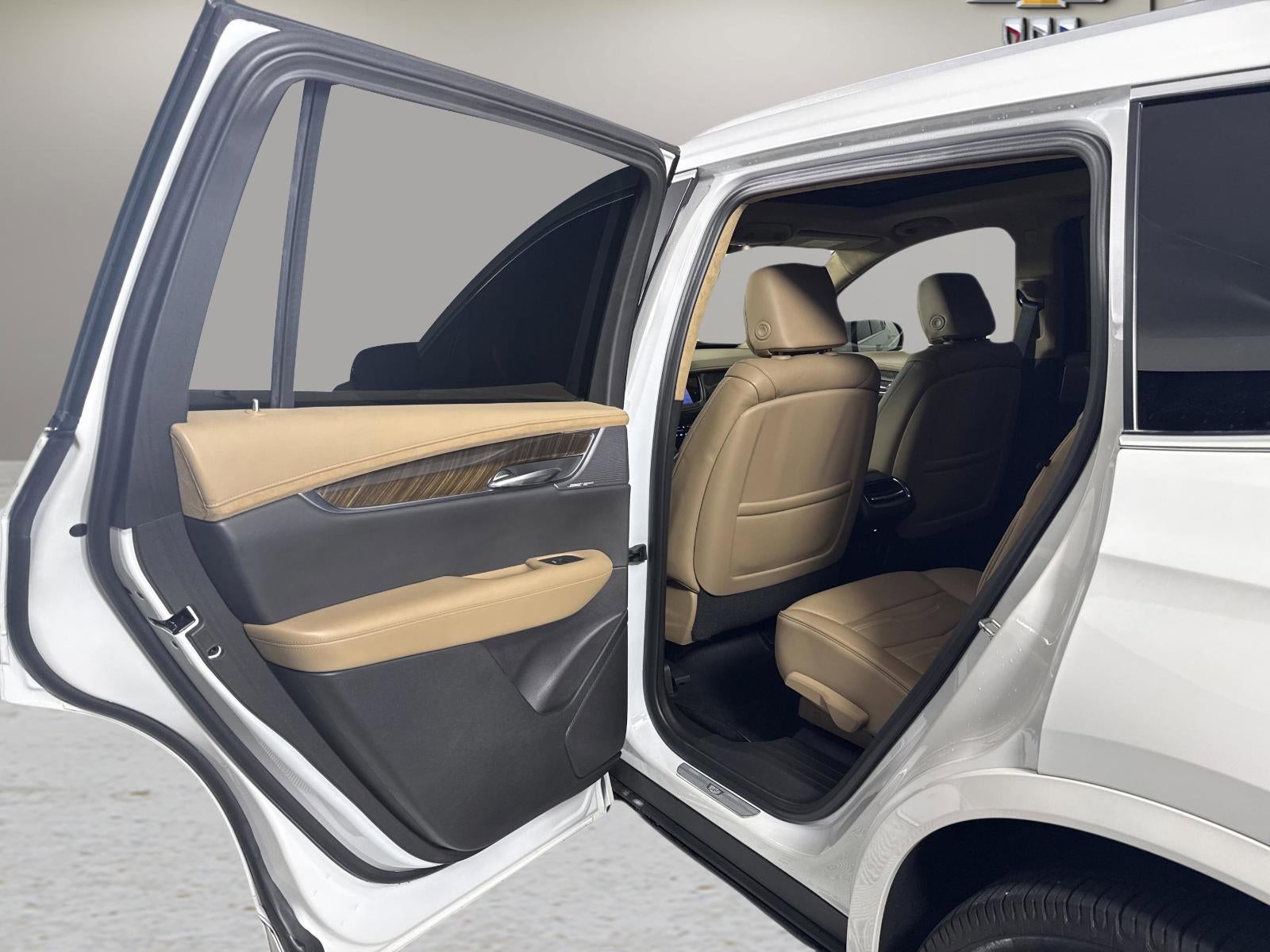 2022 Cadillac XT6 Premium Luxury
