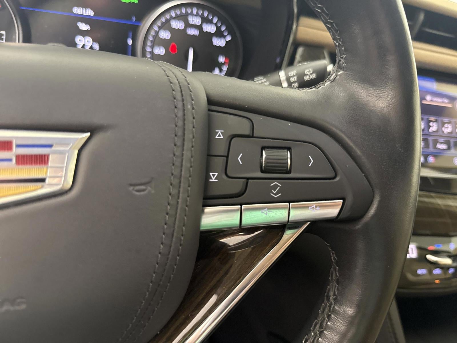 2022 Cadillac XT6 Premium Luxury