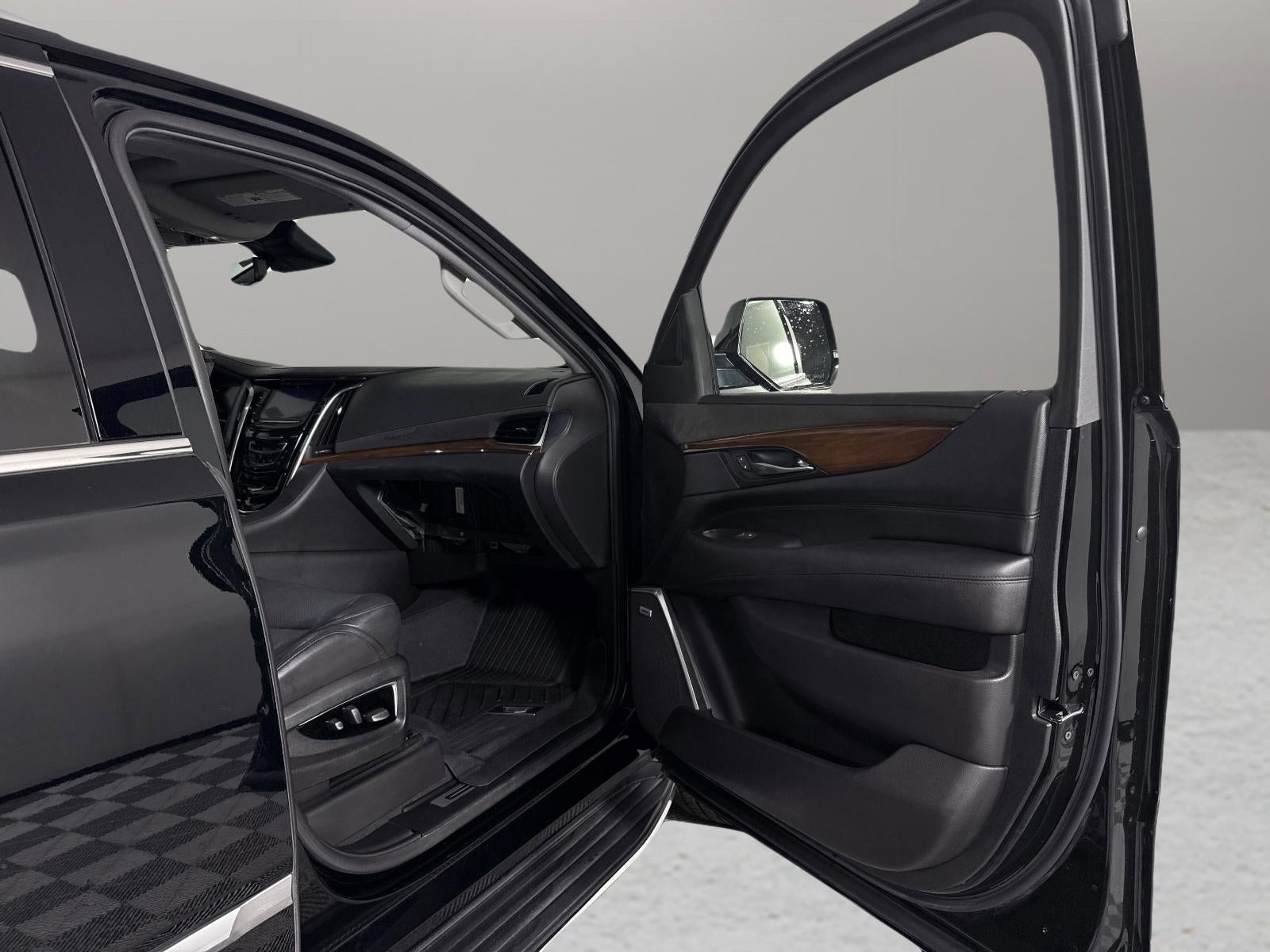 2020 Cadillac Escalade Premium Luxury