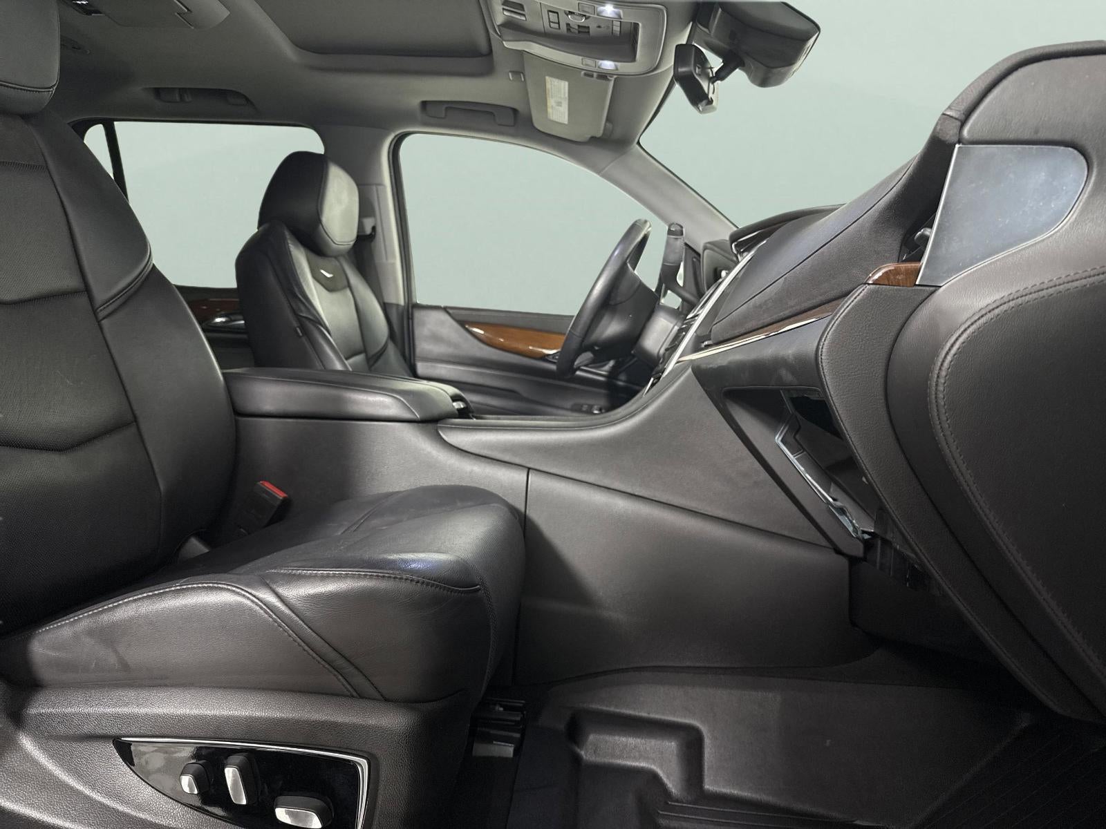 2020 Cadillac Escalade Premium Luxury