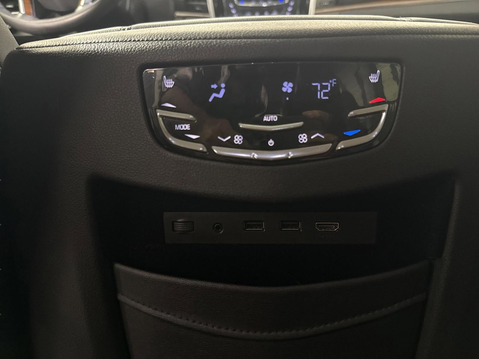 2020 Cadillac Escalade Premium Luxury