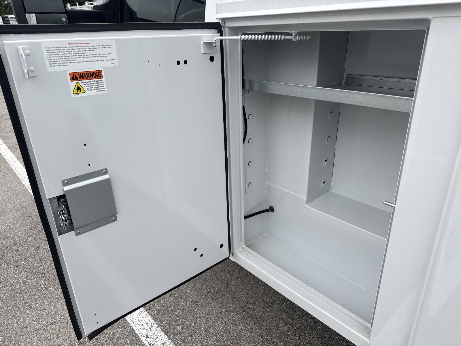 2025 Chevrolet Express Cutaway 3500 Base