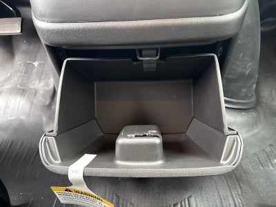 2025 Chevrolet Express Cutaway 3500 Base