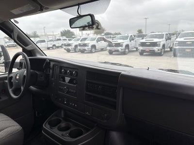 2025 Chevrolet Express Cutaway 3500 Base