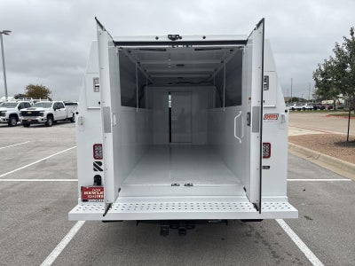 2025 Chevrolet Express Cutaway 3500 Base