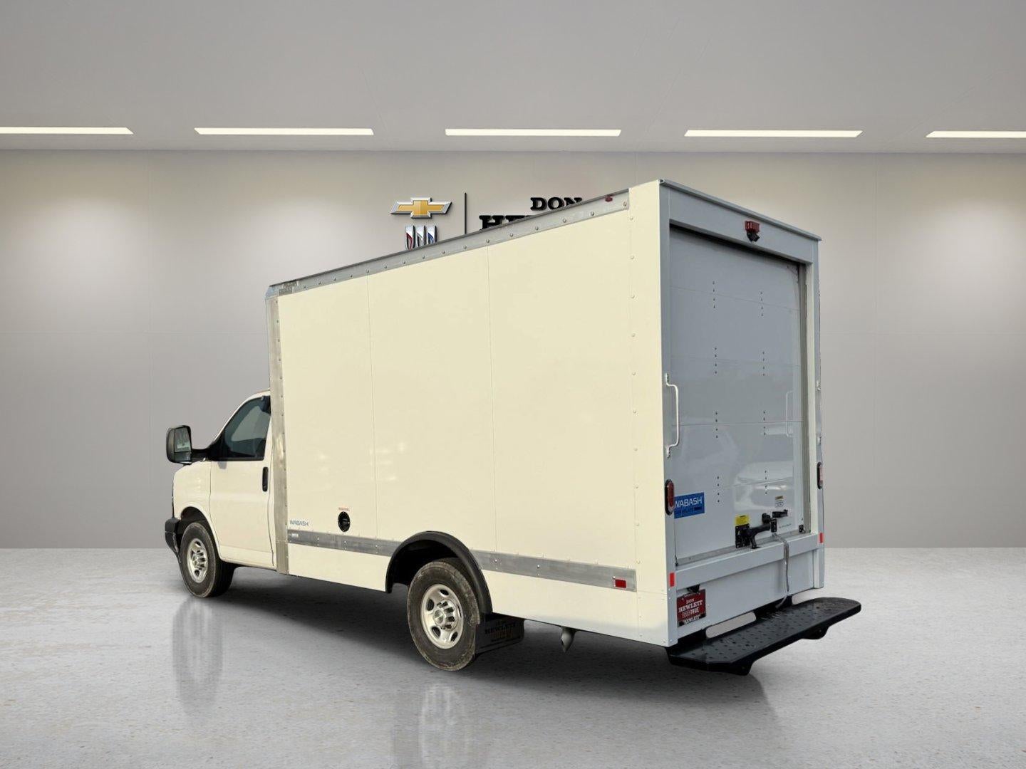 2024 Chevrolet Express Cutaway 3500 Base