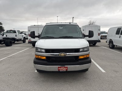 2025 Chevrolet Express Cutaway 3500 Base