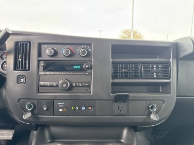 2025 Chevrolet Express Cutaway 3500 Base