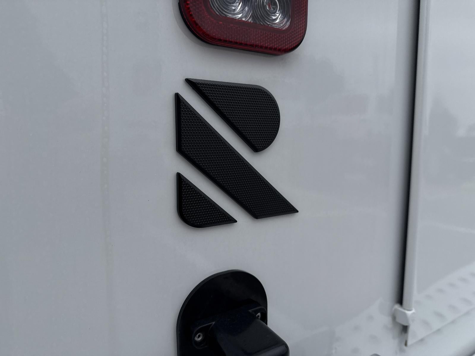 2025 Chevrolet Express Cutaway 3500 Base