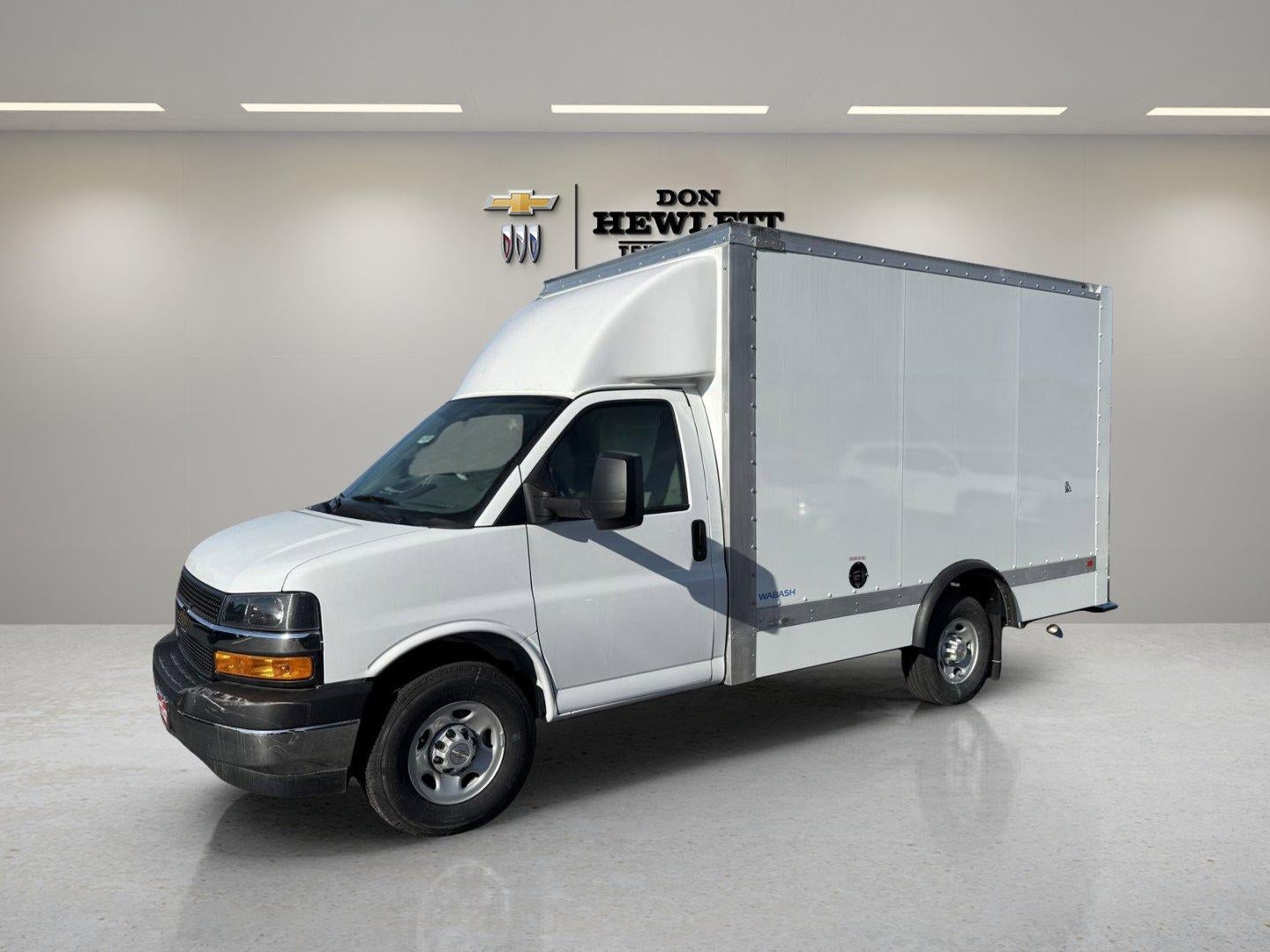 2024 Chevrolet Express Cutaway 3500 Base