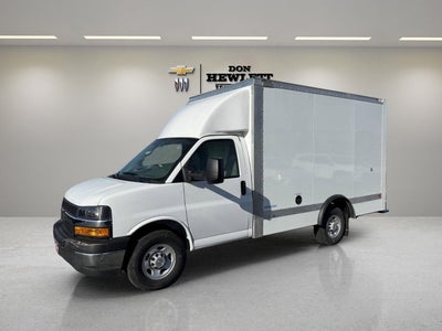 2024 Chevrolet Express Cutaway 3500 Base