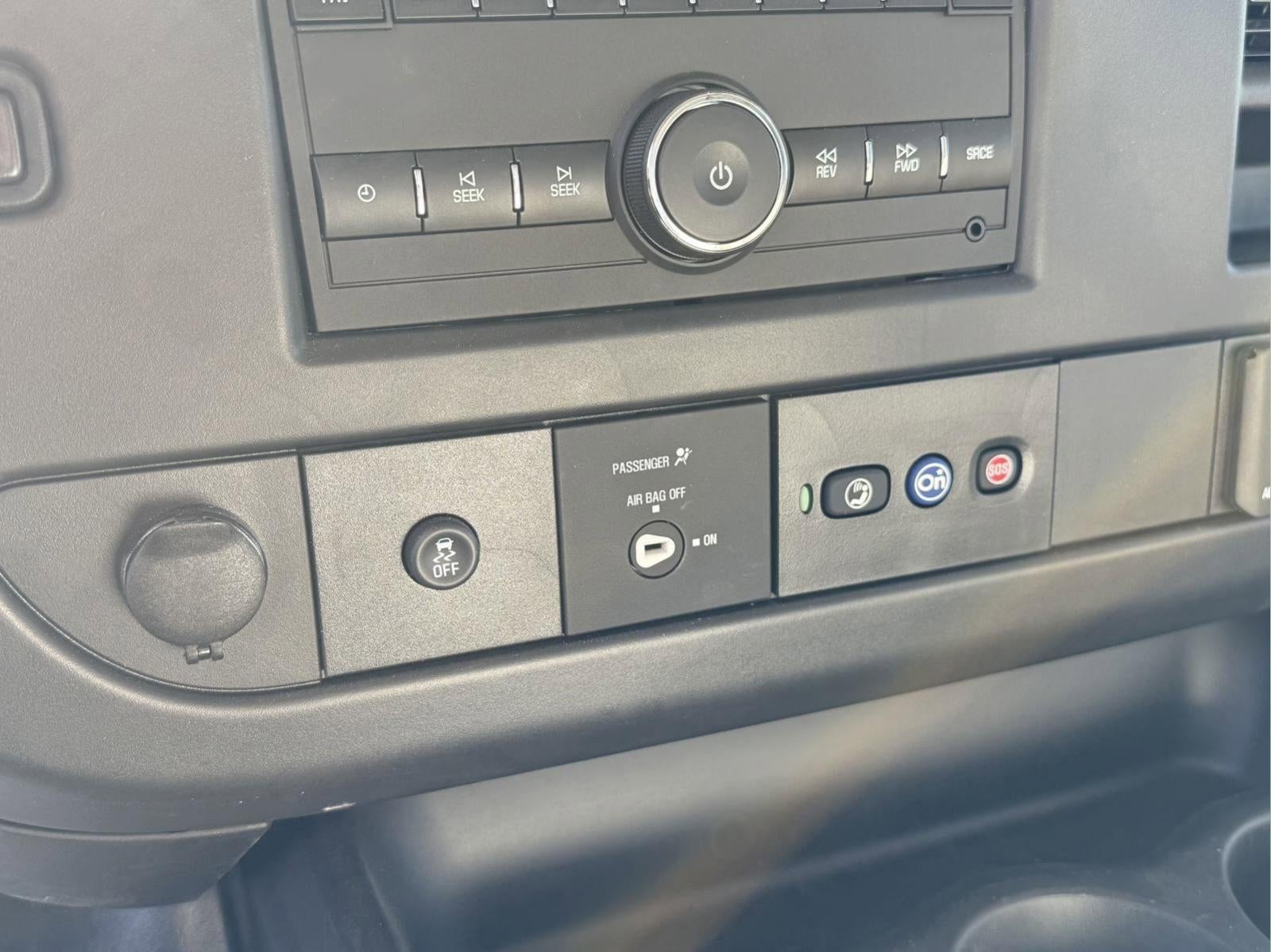 2024 Chevrolet Express Cutaway 3500 Base