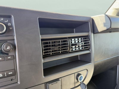 2024 Chevrolet Express Cutaway 3500 Base