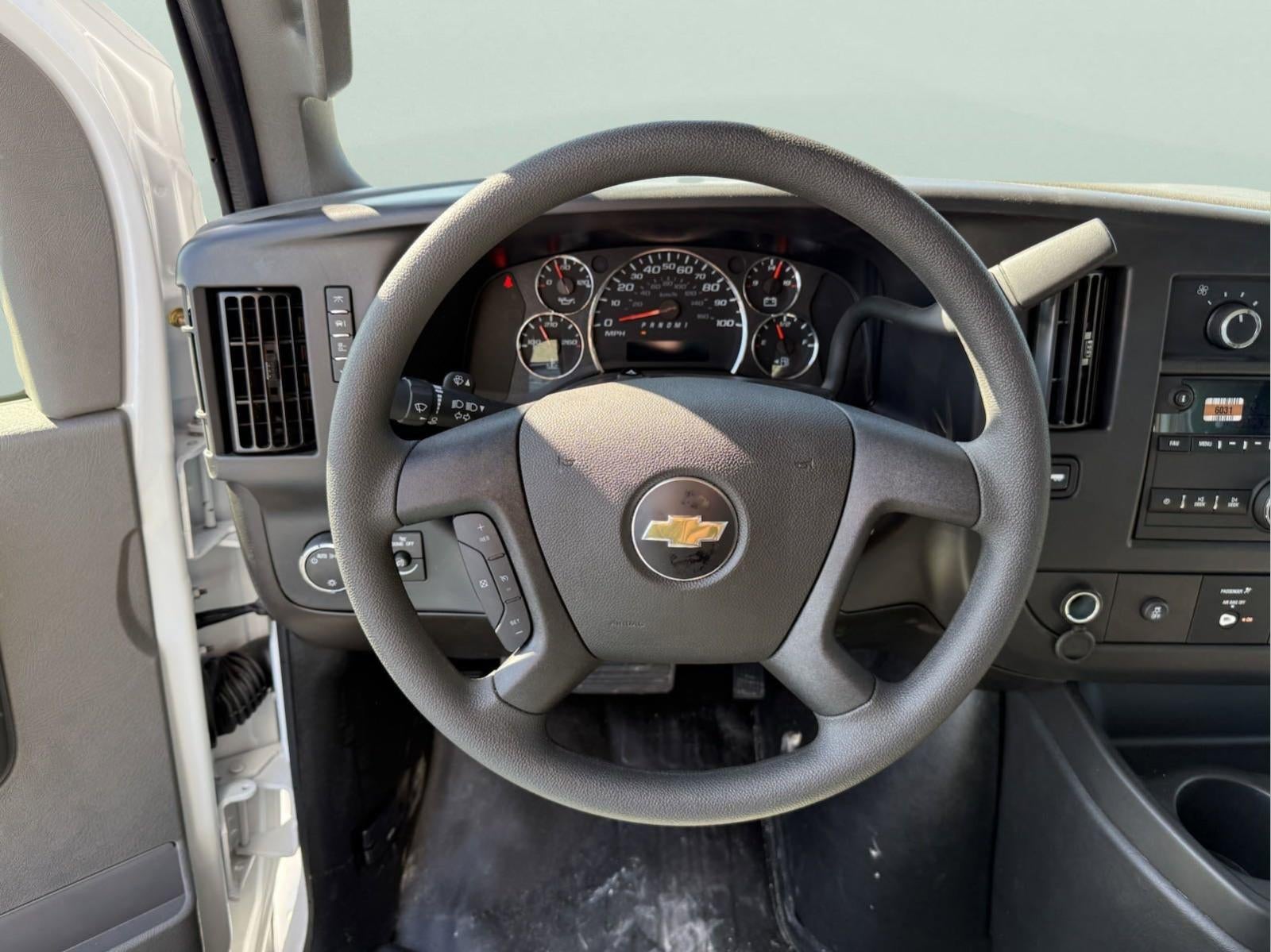 2024 Chevrolet Express Cutaway 3500 Base