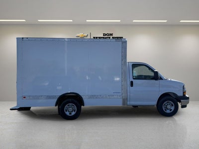 2024 Chevrolet Express Cutaway 3500 Base