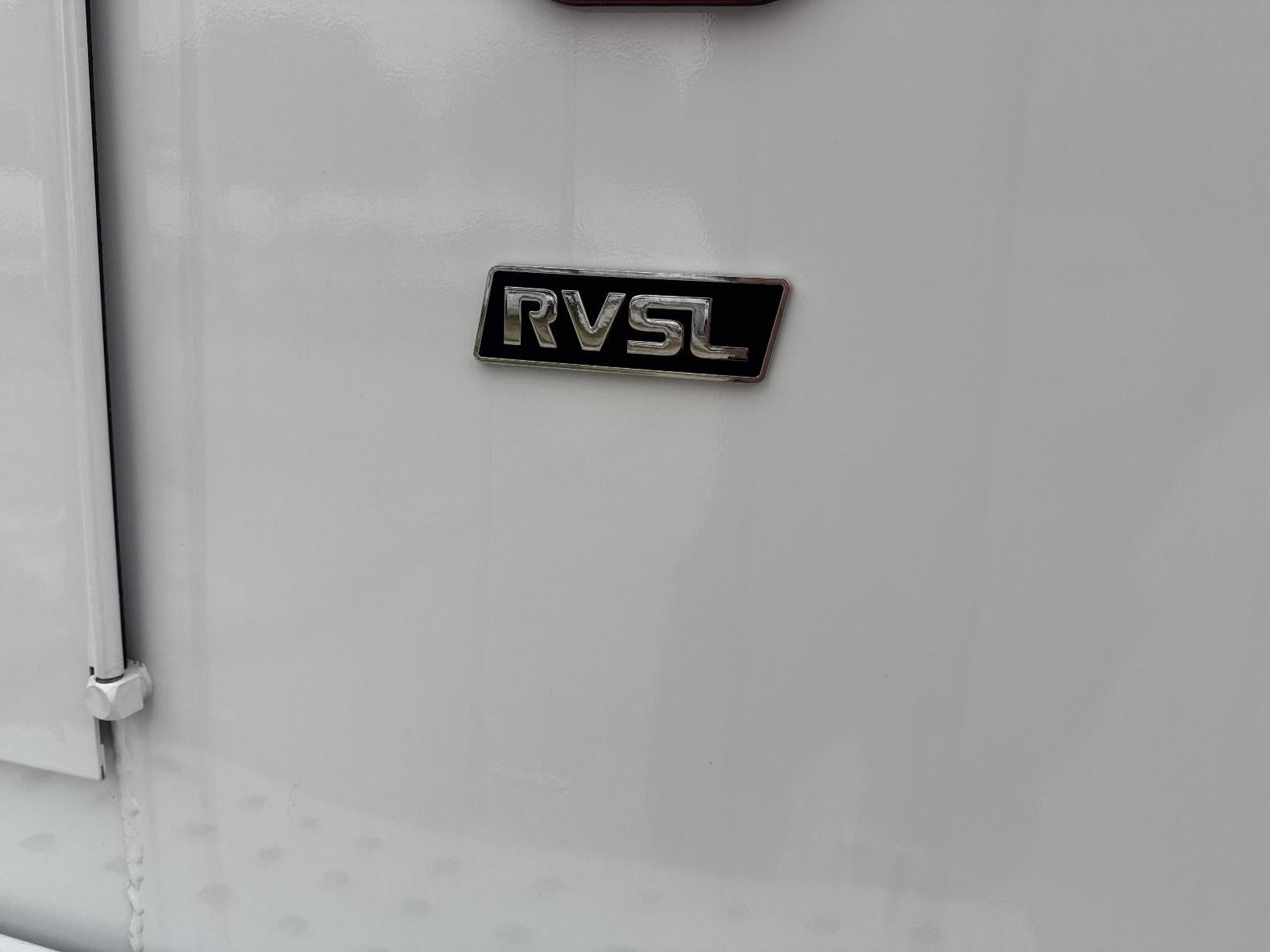 2025 Chevrolet Express Cutaway 3500 Base