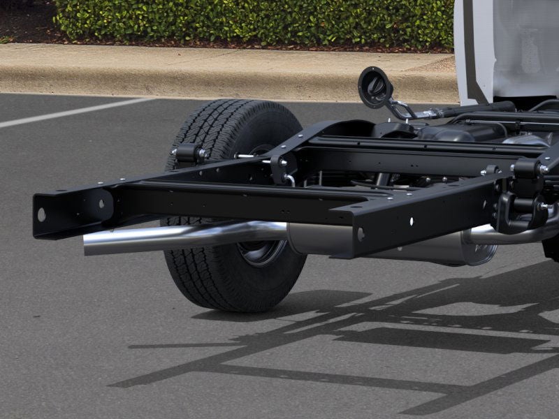 2025 Chevrolet Express Cutaway 3500 Base