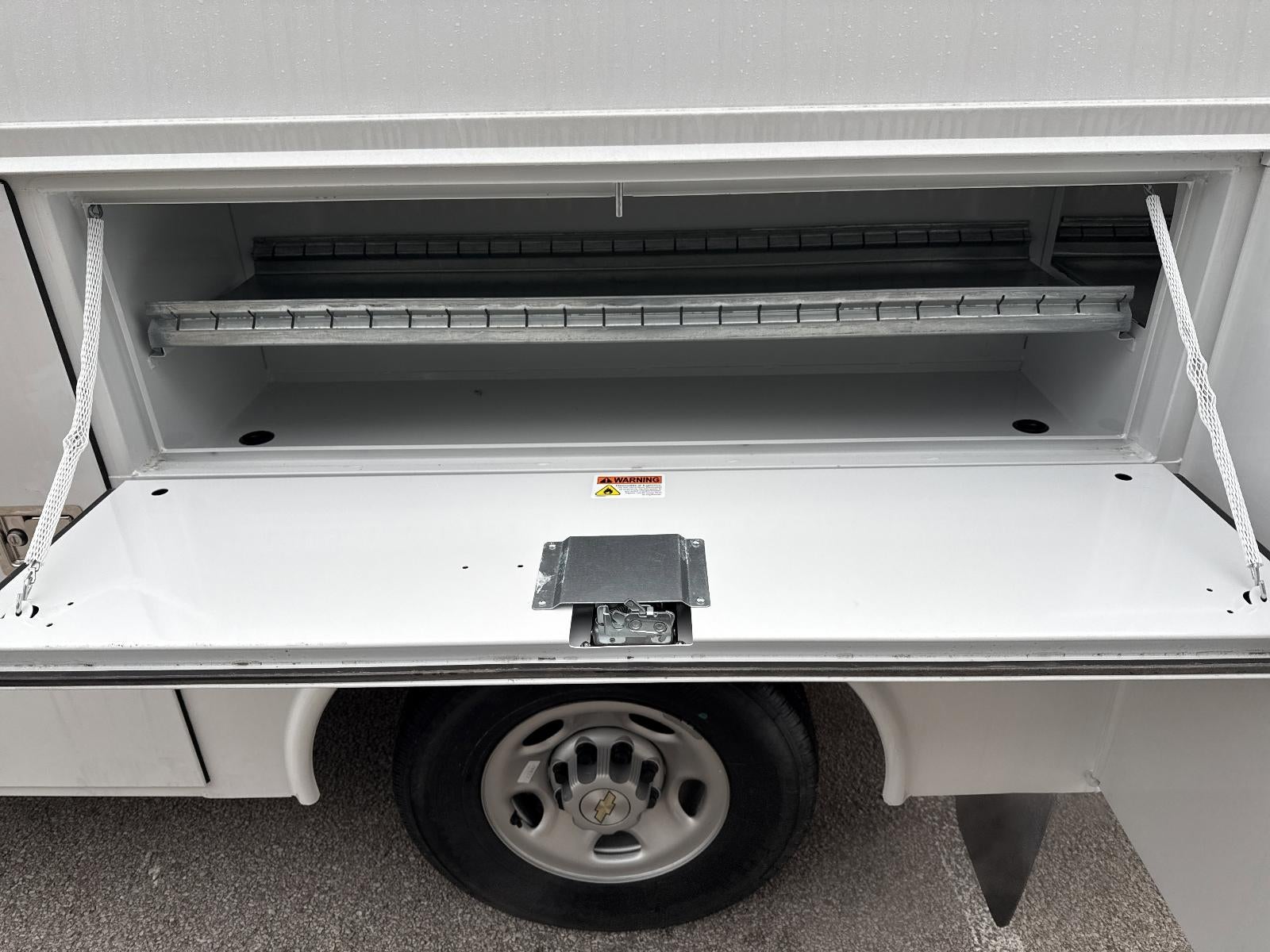 2025 Chevrolet Express Cutaway 3500 Base