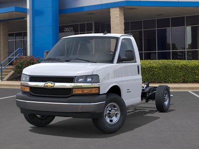 2025 Chevrolet Express Cutaway 3500 Base