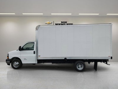 2025 Chevrolet Express Cutaway 4500 Base