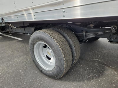 2025 Chevrolet Express Cutaway 4500 Base