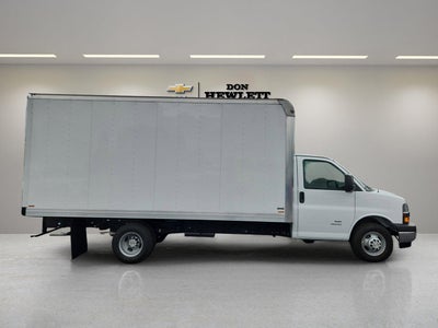 2025 Chevrolet Express Cutaway 4500 Base