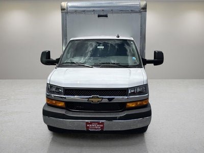 2025 Chevrolet Express Cutaway 4500 Base