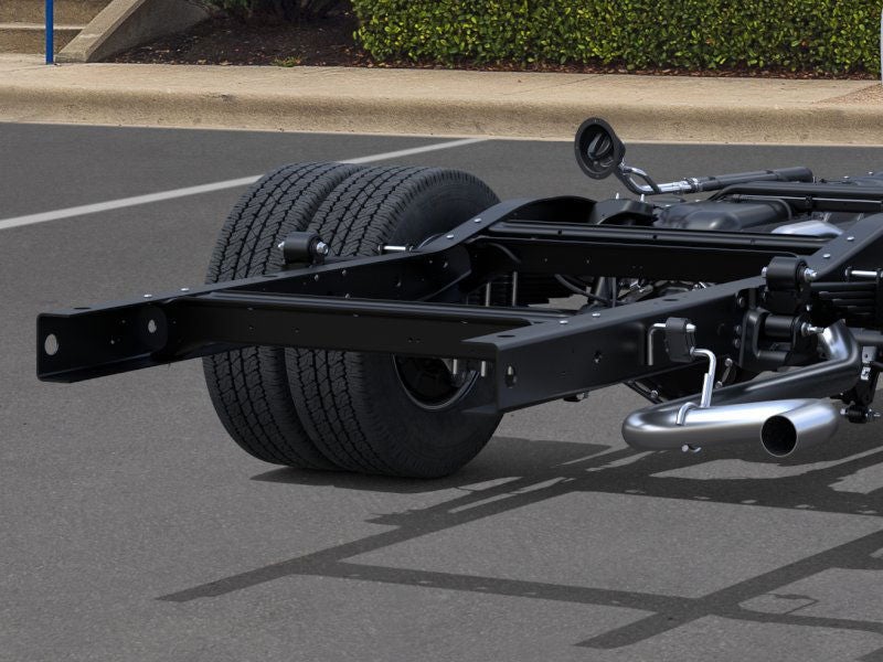 2025 Chevrolet Express Cutaway 4500 Base