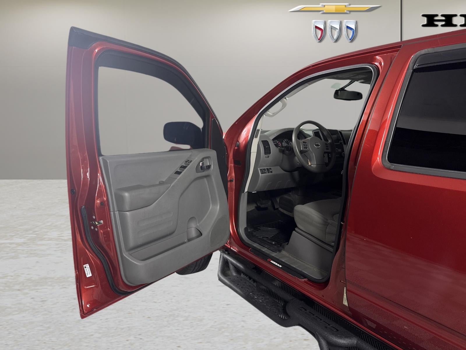 2016 Nissan Frontier SV