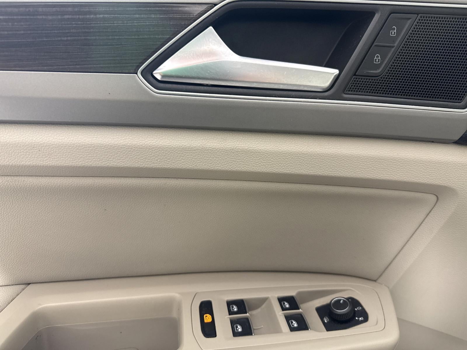 2019 Volkswagen Atlas 3.6L V6 SE w/Technology