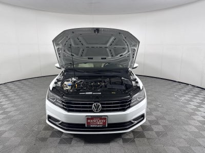 2018 Volkswagen Passat 2.0T SE