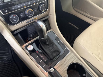 2018 Volkswagen Passat 2.0T SE