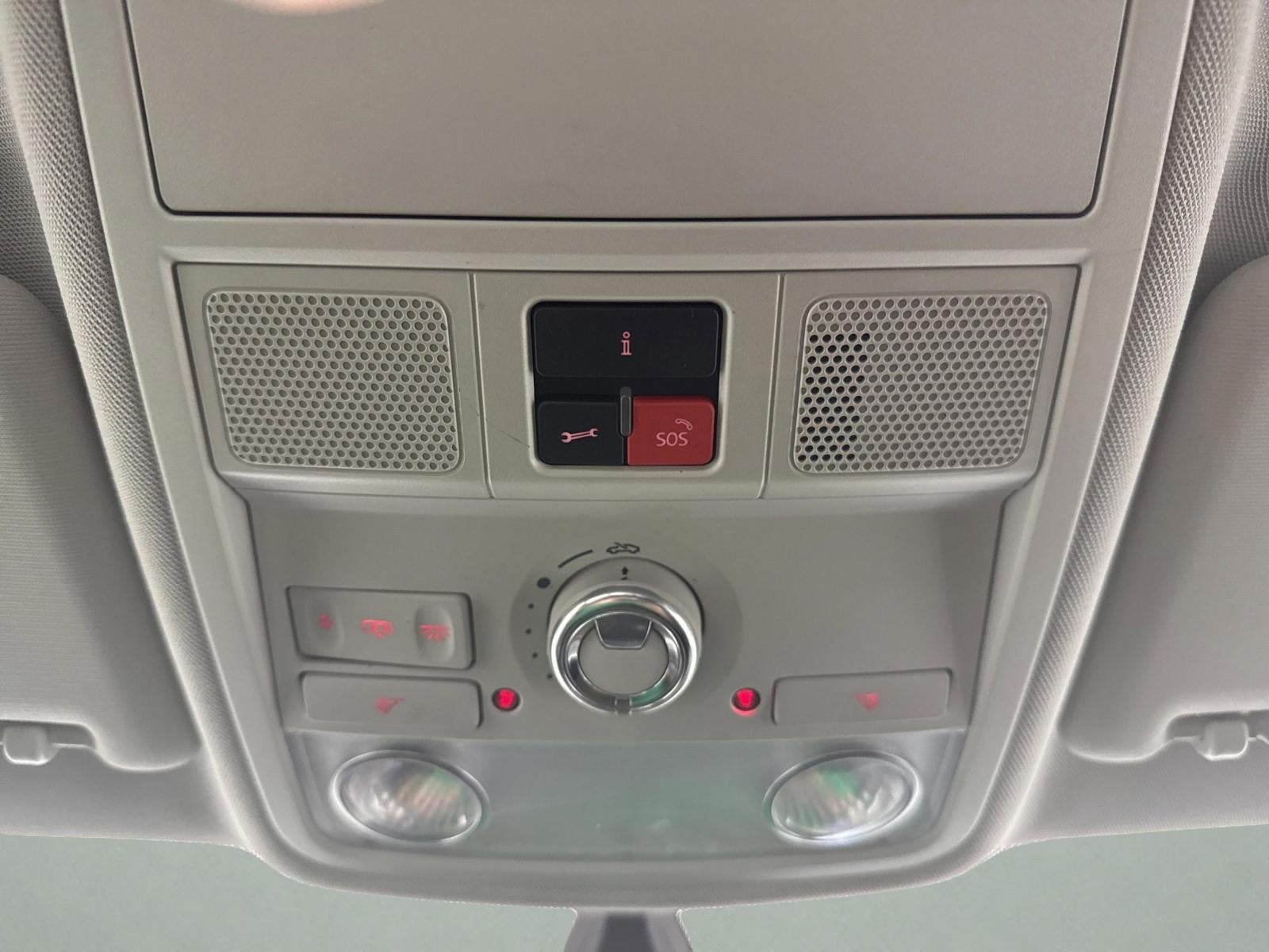 2016 Volkswagen Passat 1.8T SE