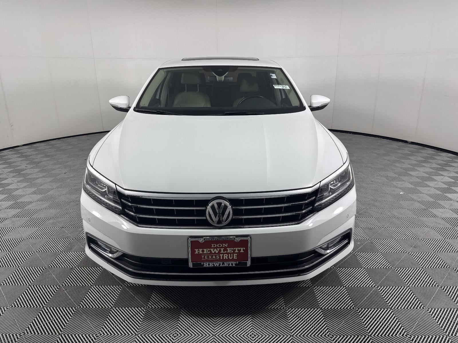 2017 Volkswagen Passat 1.8T SEL Premium
