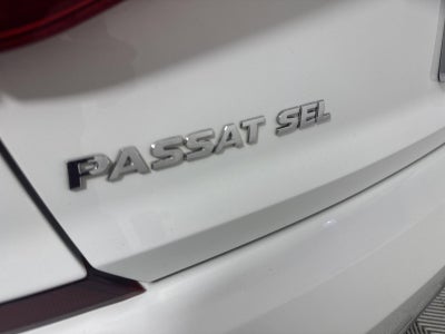 2017 Volkswagen Passat 1.8T SEL Premium