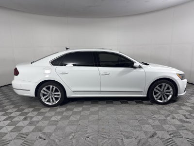 2017 Volkswagen Passat 1.8T SEL Premium
