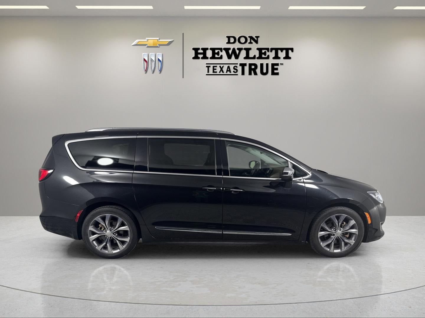2019 Chrysler Pacifica Limited