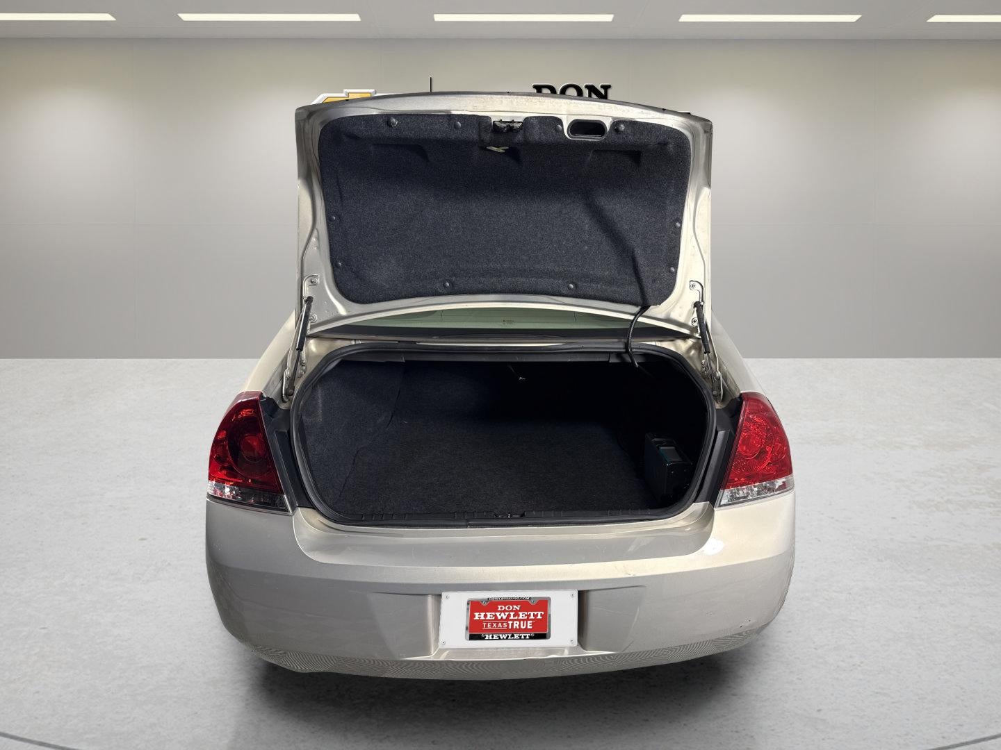 2011 Chevrolet Impala LT Retail