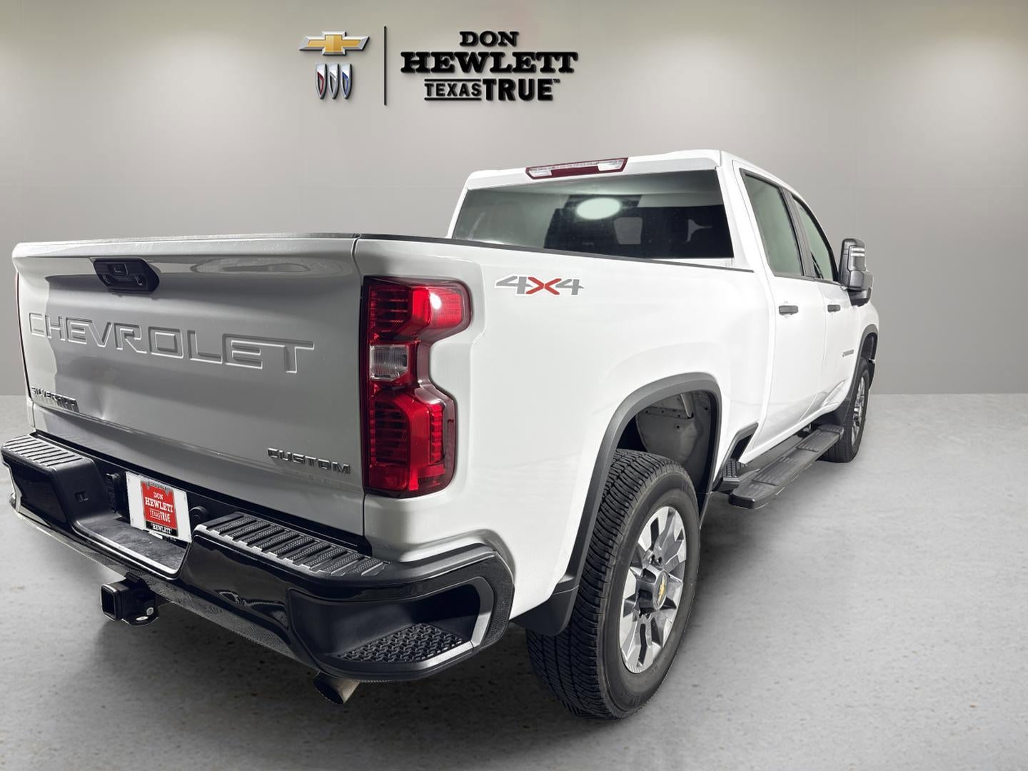 2024 Chevrolet Silverado 2500 HD Custom