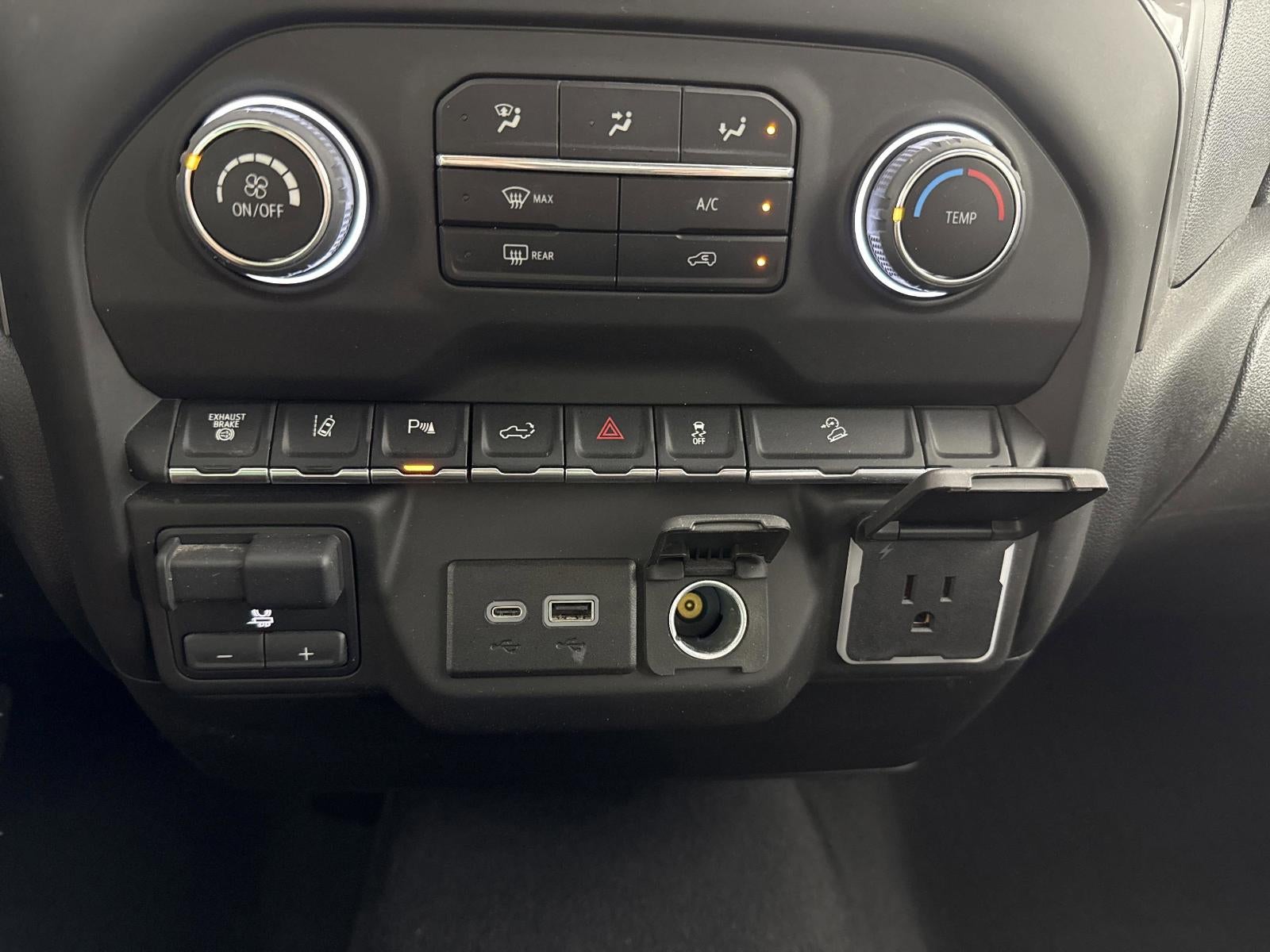 2024 Chevrolet Silverado 2500 HD Custom