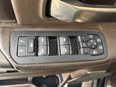 2025 RAM 3500 Limited Longhorn Crew Cab 4x4 8' Box