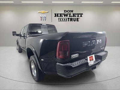 2025 RAM 3500 Limited Longhorn Crew Cab 4x4 8' Box