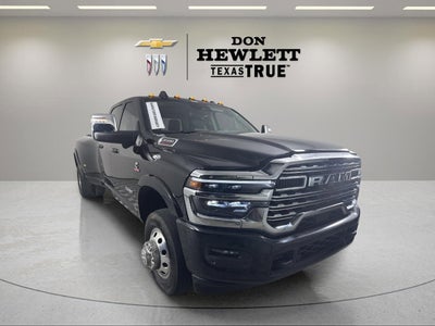 2025 RAM 3500 Limited Longhorn Crew Cab 4x4 8' Box
