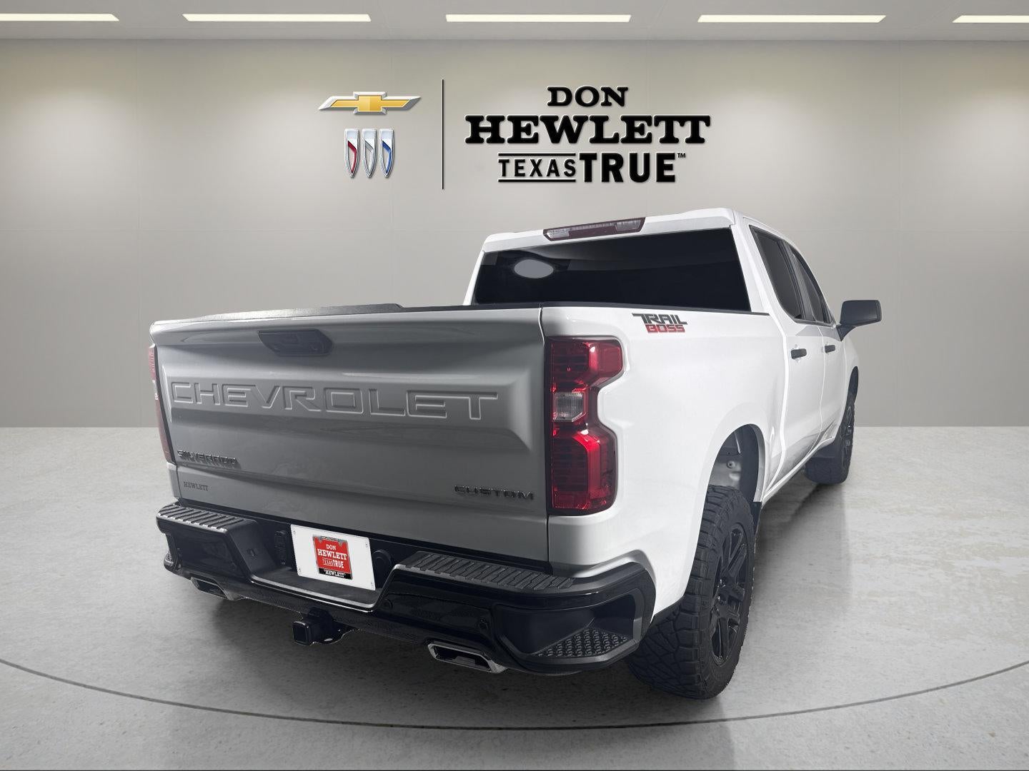 2023 Chevrolet Silverado 1500 Custom Trail Boss