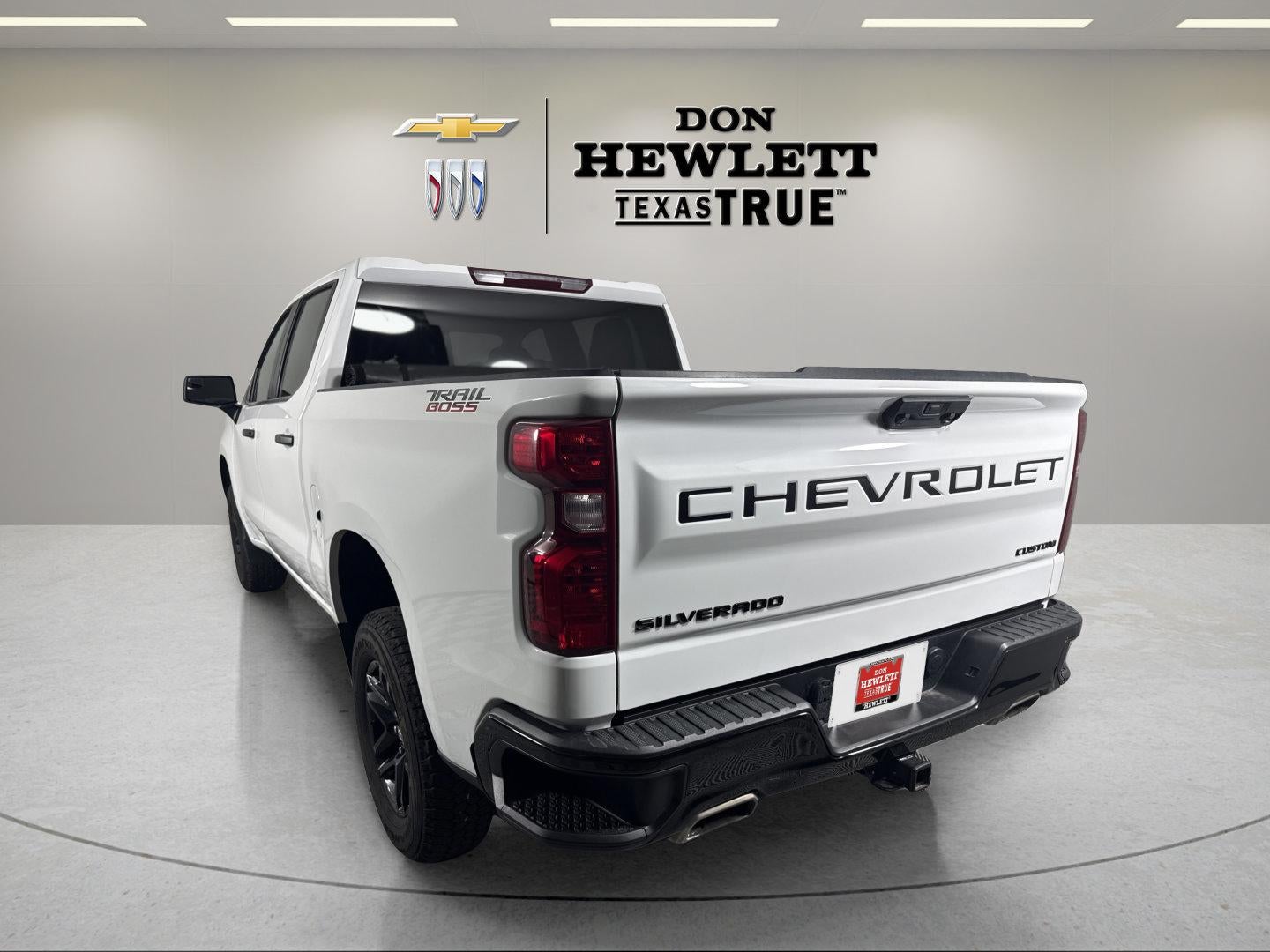 2023 Chevrolet Silverado 1500 Custom Trail Boss