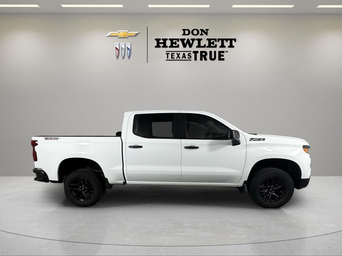 2023 Chevrolet Silverado 1500 Custom Trail Boss